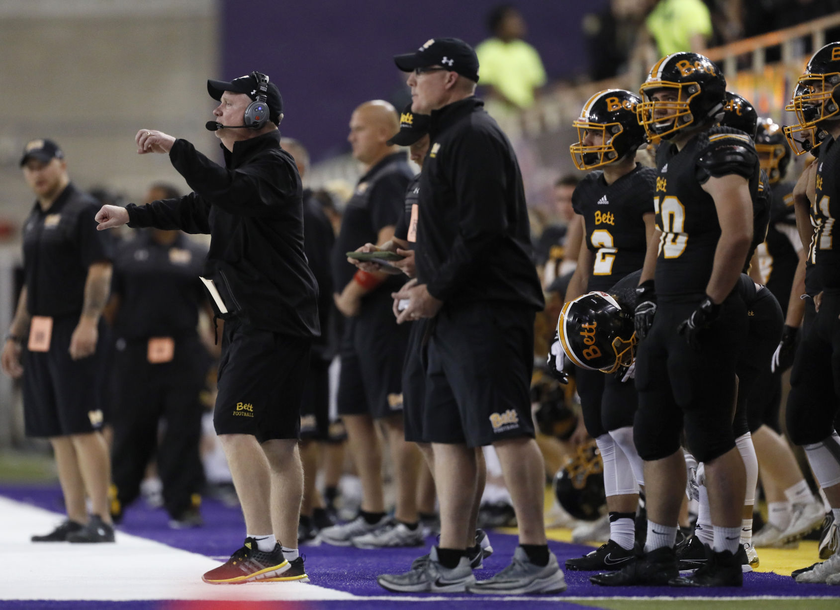111017mp-4a-Bettendorf-8